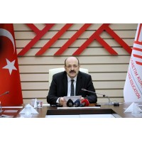 YÖK’TEN KÜRESEL SALGIN İLE MÜCADELE SÜRECİNDE YENİ DÜZENLEMELER !